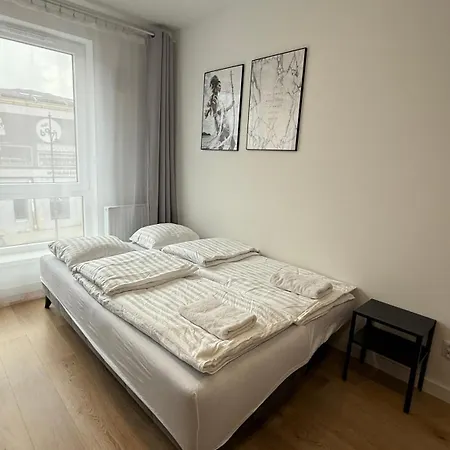 Platon By Dreamap Апартаменти Лодзь